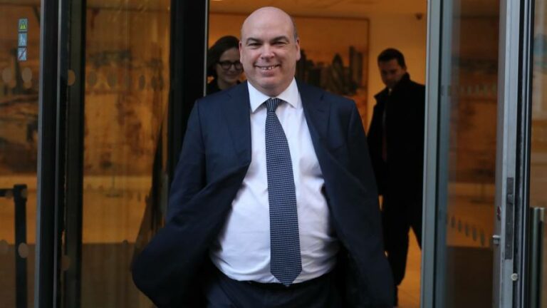 Mike Lynch uses $50mn in Darktrace shares to secure US bail