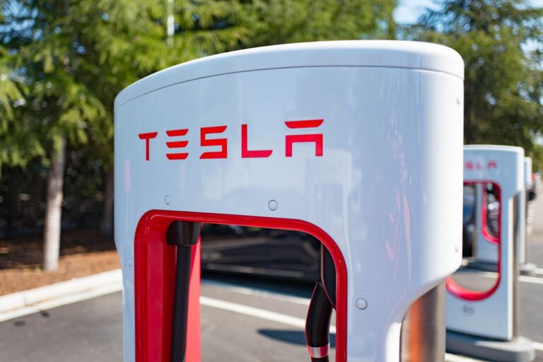 The 2023 Bull Market For Tesla Began With A Key Reversal On January 6