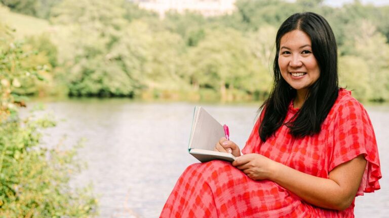 These 5 Tips Turned My Side Hustle Into A $500,000 Business