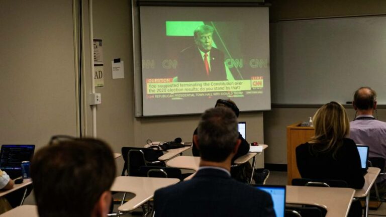 CNN crisis shows the lucrative cable news era is drawing to a close