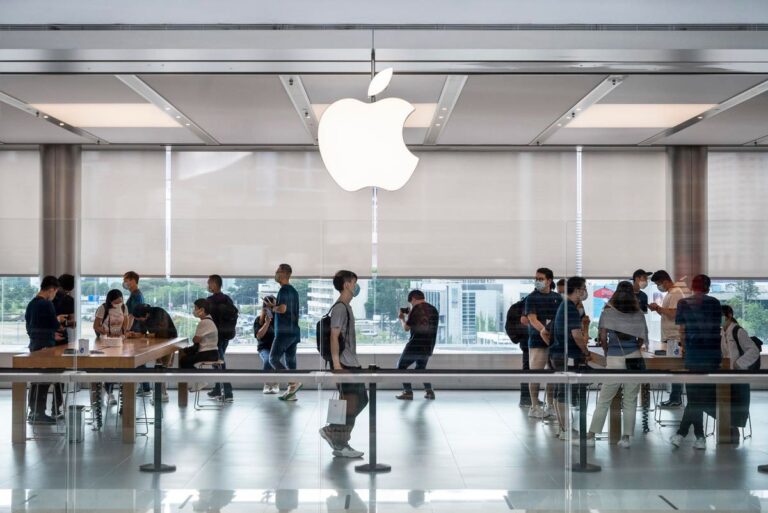 Tech And Cannabis Companies Are Worth Watching Amidst AI Boom