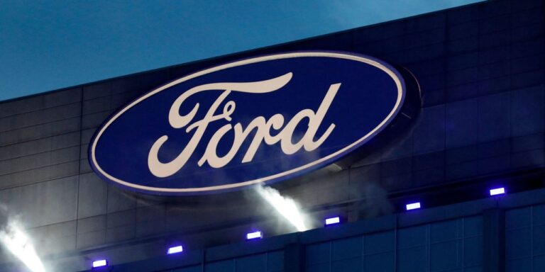 Ford pauses work on $3.5 billion EV battery plant in Michigan