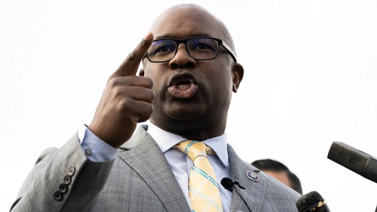 Progressive ‘Squad’ Democrat accused of pulling fire alarm amid tense shutdown talks