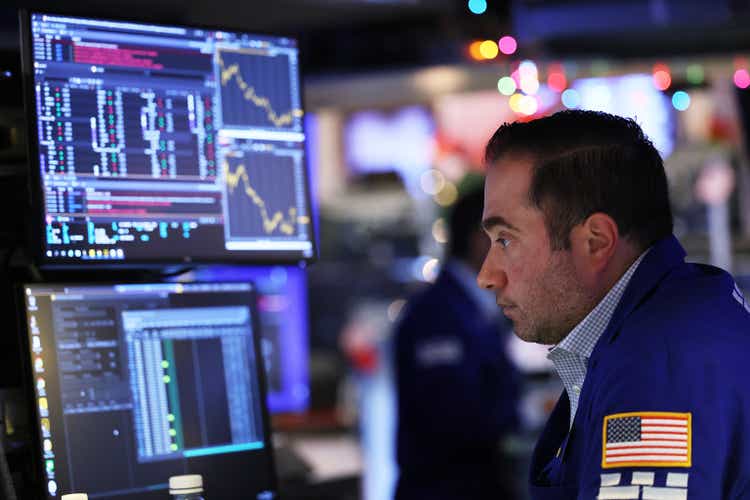 Nasdaq, S&P, Dow rise despite concerns over Fed rate path mount
