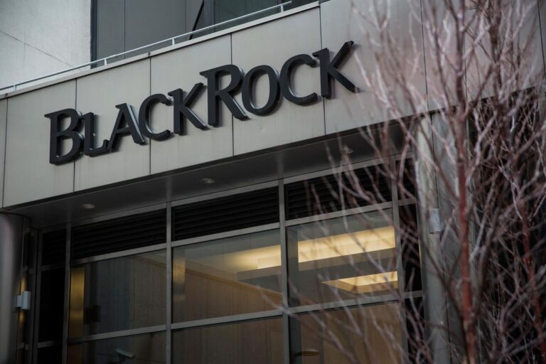 Will BlackRock Stock Top The Estimates In Q3?