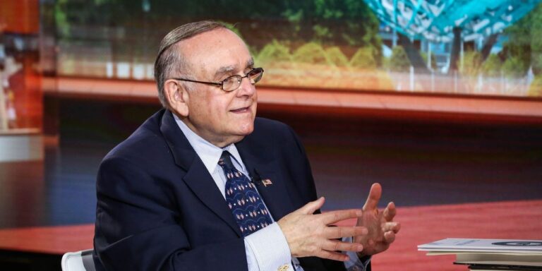 Hedge-fund billionaire Leon Cooperman doesn’t see S&P 500 above 4,600. Here’s what he’s investing in.