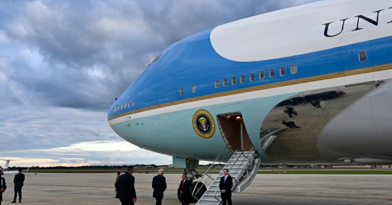 Biden Walks a Tightrope on Israel-Gaza as Democratic Tensions Smolder