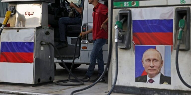 Putin Peacemaker Ploy in Israel Unconvincing, Has More to Gain From War