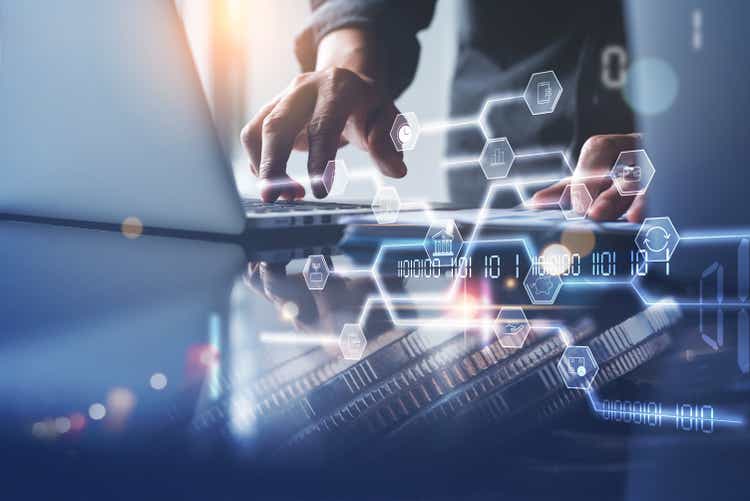 Fidelity National Information upgraded to Overweight at Barclays (NYSE:FIS)