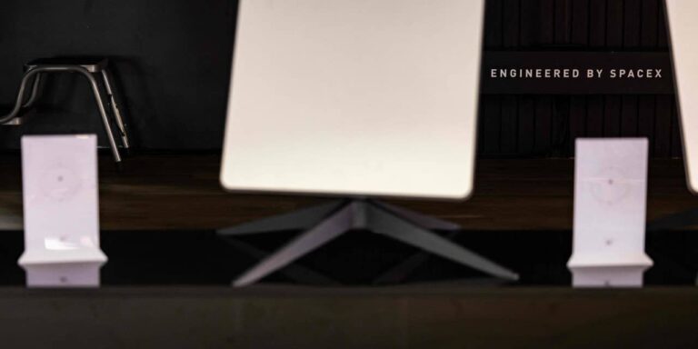 Space stocks climb as SpaceX caps eventful few days with Starlink launch