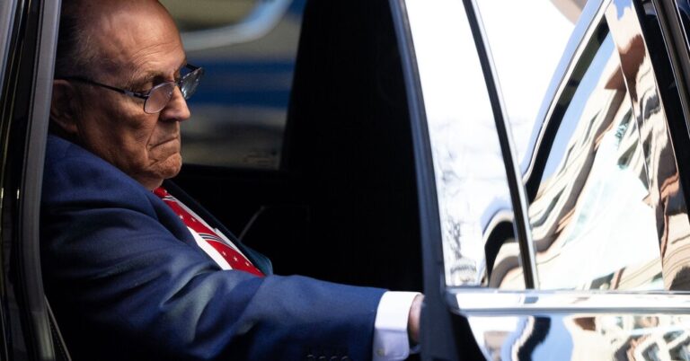 Election Workers’ Lawyer Asks Jury for Large Damages From Giuliani for Defamation