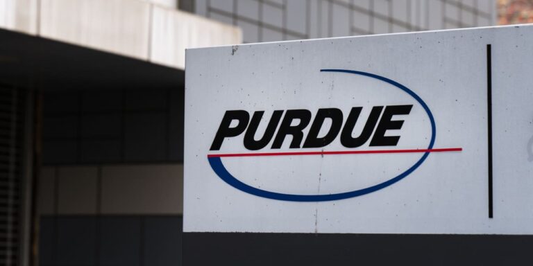 Supreme Court to hear Purdue Pharma case that could shake up opioid settlement