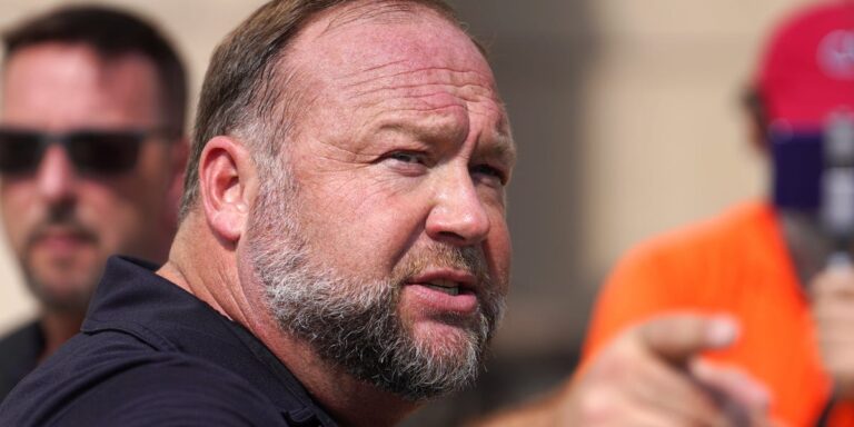 Elon Musk Restores Alex Jones’ Account 5 Years After Ban