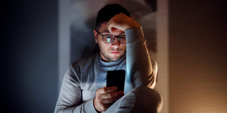 Technology Is Making a Third of Gen Z Lonelier — and They’re Spending More