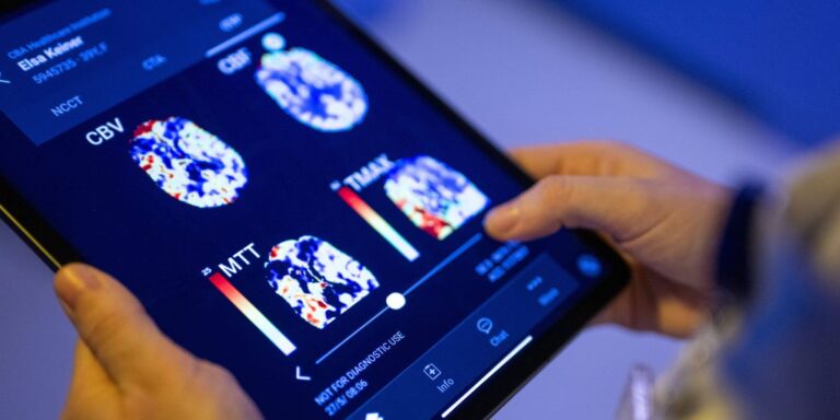 AI Aids Healthcare Industry, How Doctors Choose Drugs, Treatments