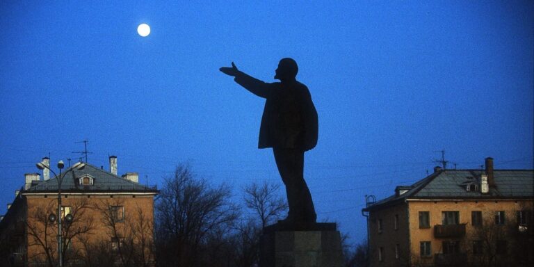 Soviet Satellite Crash Scattered Nuclear Debris Over Canada in 1978