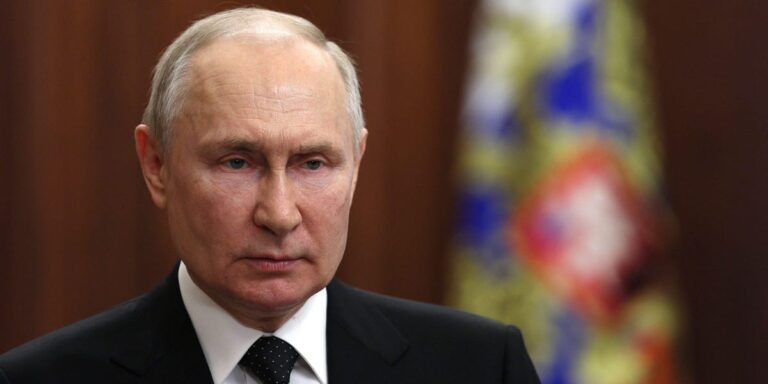 Angry Wives of Russian Soldiers Are a Threat to Putin