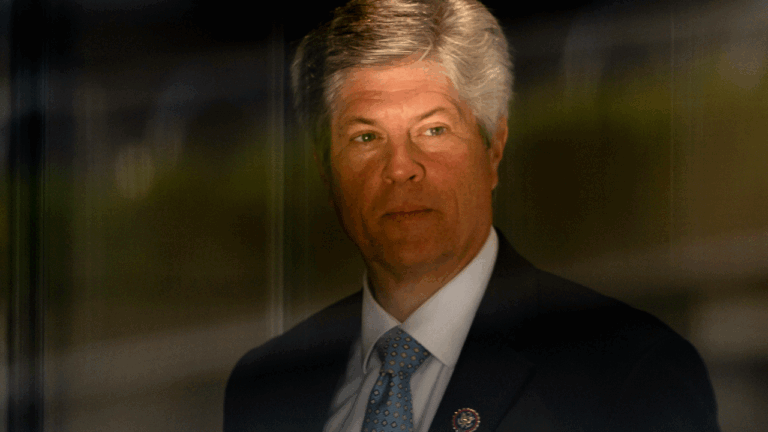 Court reverses former Nebraska US Rep. Jeff Fortenberry’s conviction for lying to federal authorities