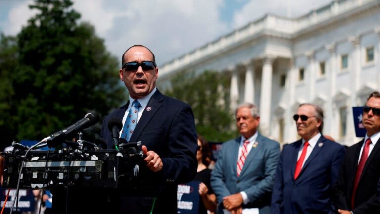 Freedom Caucus warns GOP leaders against spending ‘agreement’ with Dems as shutdown deadline looms