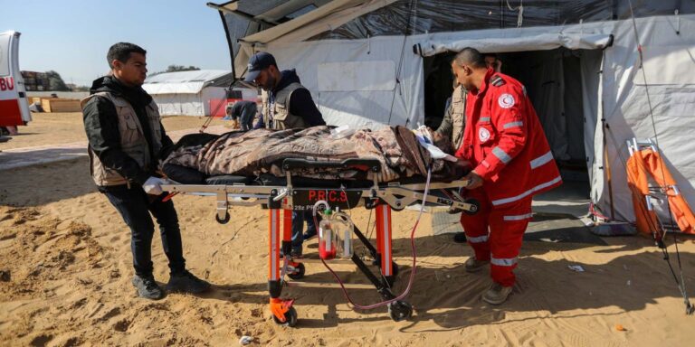 Hostages to Receive Medicine in Exchange for More Aid in Gaza