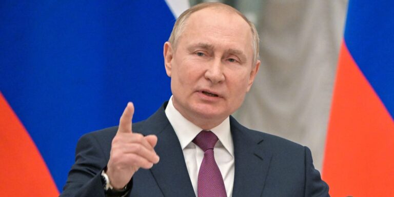 Putin Orders a Search for Overseas Properties Belonging to USSR