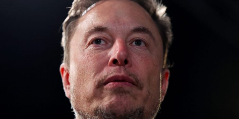 Lawmaker Presses Musk to Provide Starshield to US Defense in Taiwan