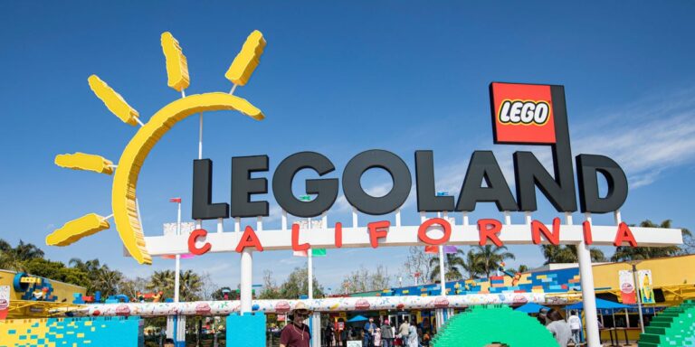 Surge Pricing Is Coming to Theme Parks