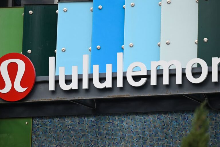 Lululemon’s stock drops on soft revenue forecast